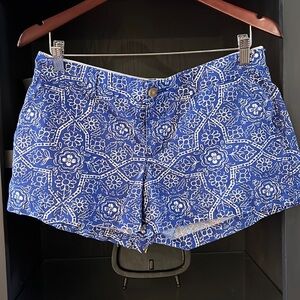 Old Navy Print Shorts Size 6